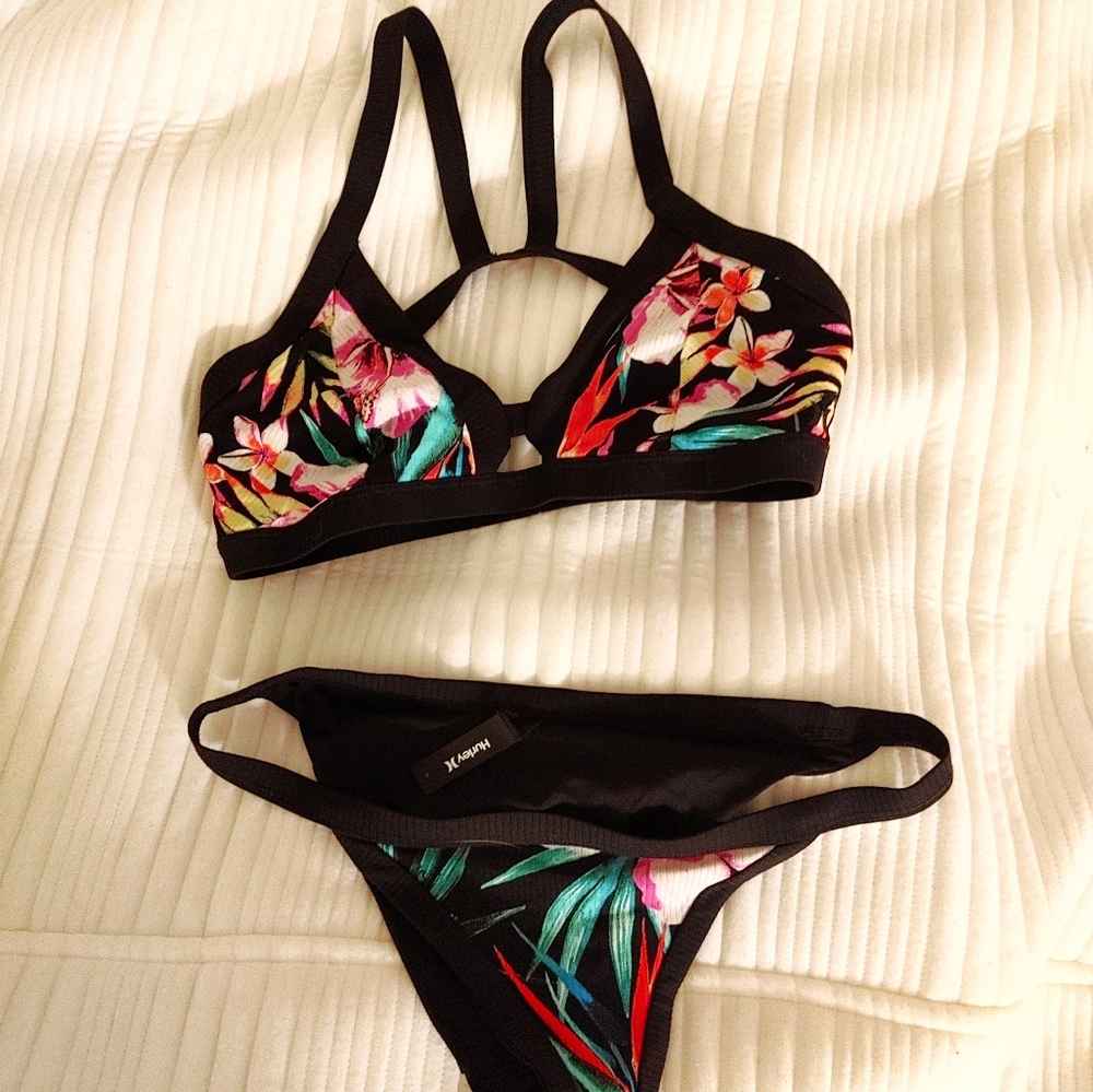 Hurley Bikini medium